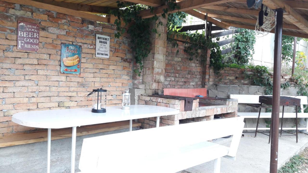 Vila Roxana Pangarati Buitenkant foto