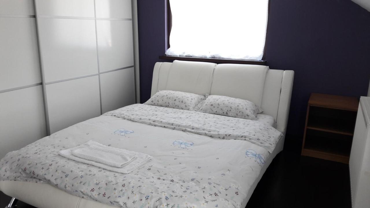 Vila Roxana Pangarati Buitenkant foto