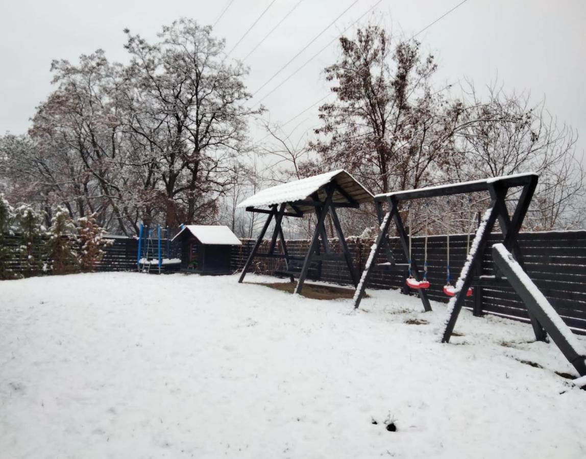 Vila Roxana Pangarati Buitenkant foto