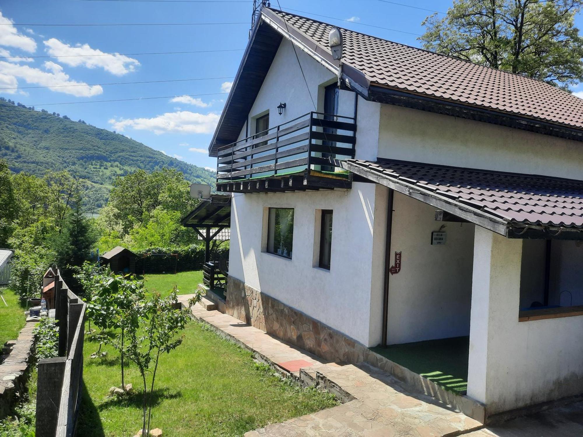 Vila Roxana Pangarati Buitenkant foto